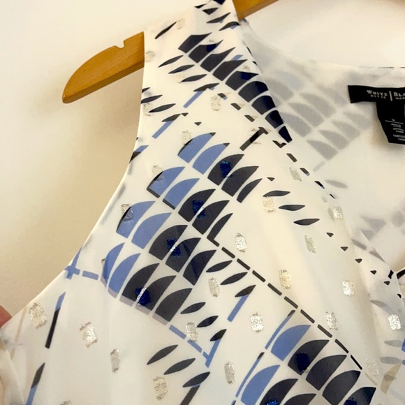 White House Black Market - Picture 4 of 9